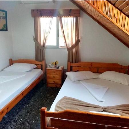Villa Magda Vrasná Eksteriør billede