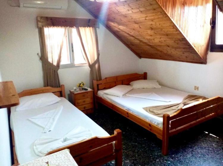 Villa Magda Vrasná Eksteriør billede